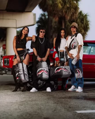 SCRIBBLE DRIBBLE CHECK TOILETRY BRICK