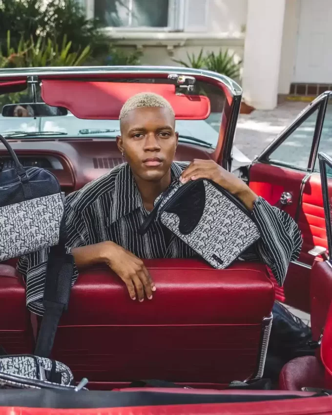 SG ALL DAY TOILETRY BAG SG ALL DAY TOILETRY BAG