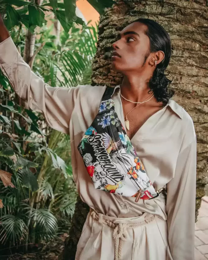 SHADOW FLIGHT SAVVY CROSSBODY SHADOW FLIGHT SAVVY CROSSBODY