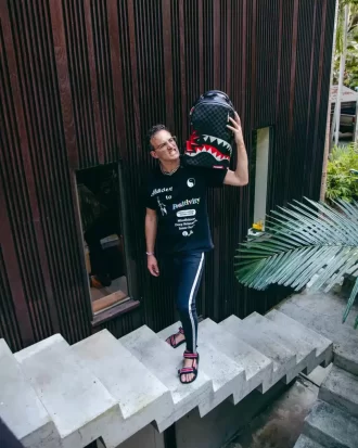 SHARK BITE SHARKS IN PARIS GRAY BACKPACK (DLXV)