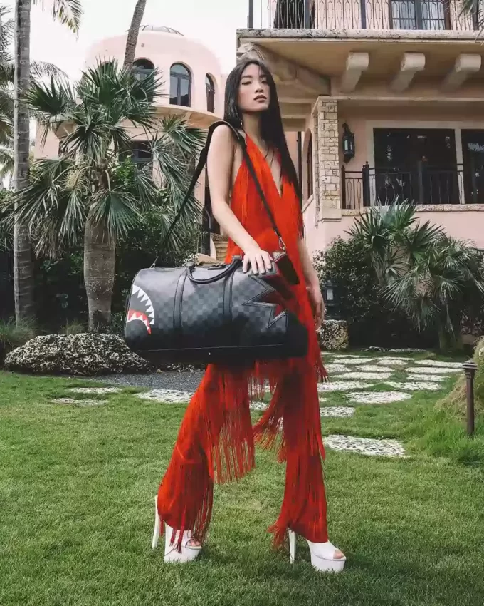 SHARK BITE SHARKS IN PARIS GRAY DUFFLE SHARK BITE SHARKS IN PARIS GRAY DUFFLE