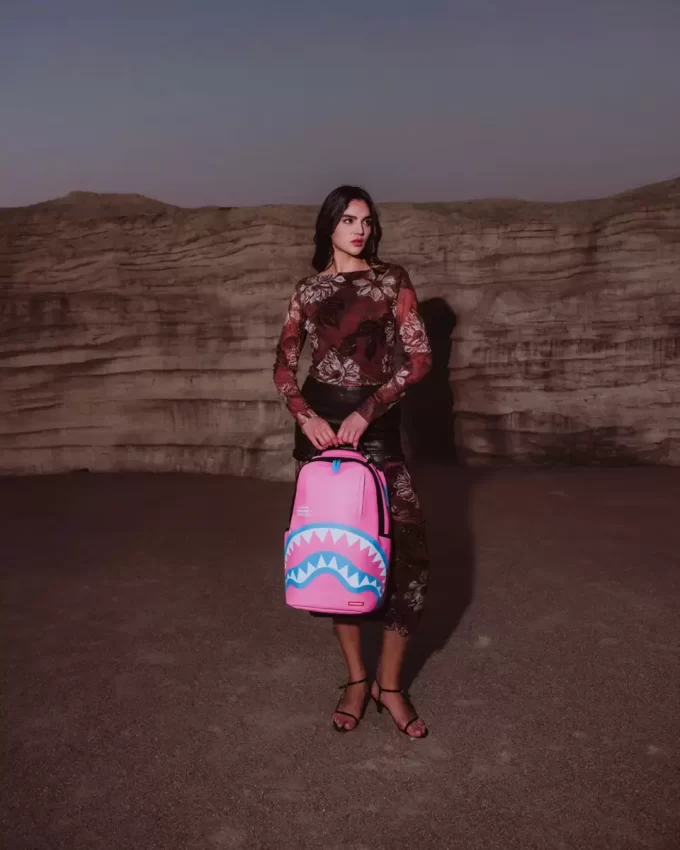 SHARK CENTRAL AMUSEMENT DLXSV BACKPACK SHARK CENTRAL AMUSEMENT DLXSV BACKPACK