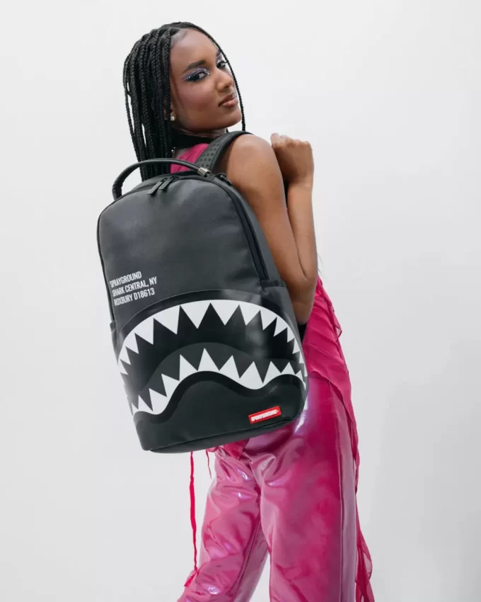 SHARK CENTRAL BLK/GRAY BACKPACK (DLXV) SHARK CENTRAL BLK/GRAY BACKPACK (DLXV)