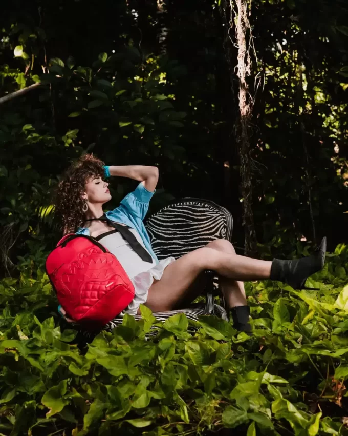 SHARK CENTRAL EMBOSSED DRIP DLXSV BACKPACK SHARK CENTRAL EMBOSSED DRIP DLXSV BACKPACK