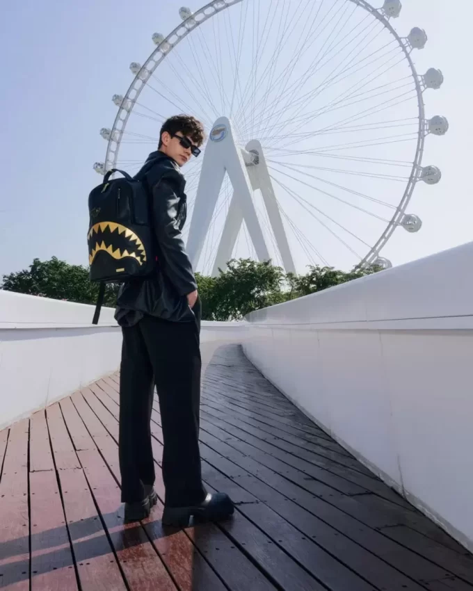 SHARK CENTRAL GILDED BITE BACKPACK SHARK CENTRAL GILDED BITE BACKPACK