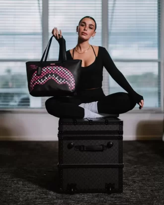 SHARK CENTRAL MIDTOWN TOTE