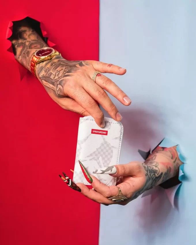 SHARK CHECK (WHITE) WALLET SHARK CHECK (WHITE) WALLET