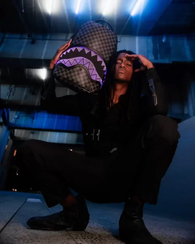 SHARK OPTICS – THE LIGHT SHOW BACKPACK SHARK OPTICS – THE LIGHT SHOW BACKPACK