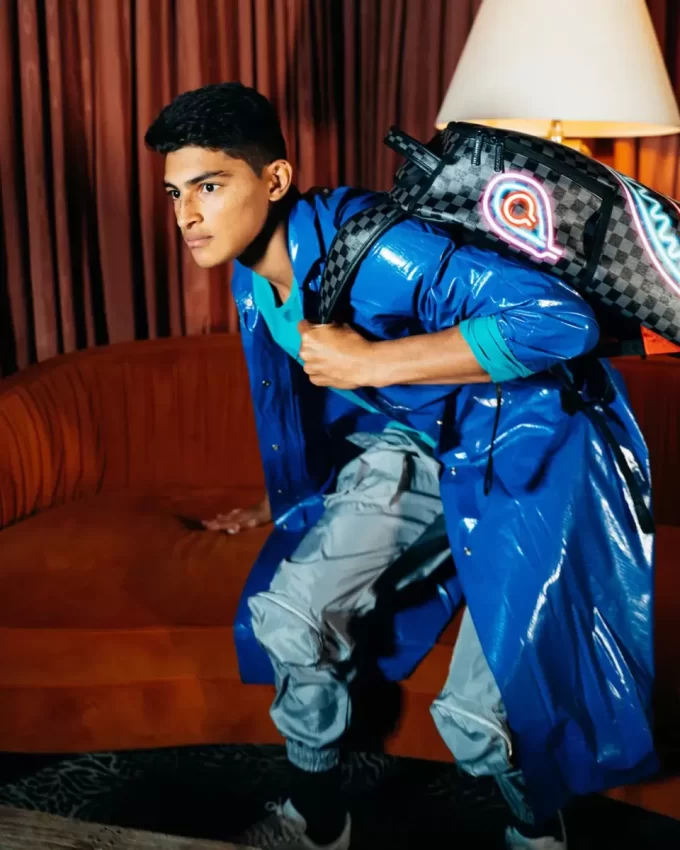 SHARKS IN PARIS GLOW BACKPACK (DLXV) SHARKS IN PARIS GLOW BACKPACK (DLXV)