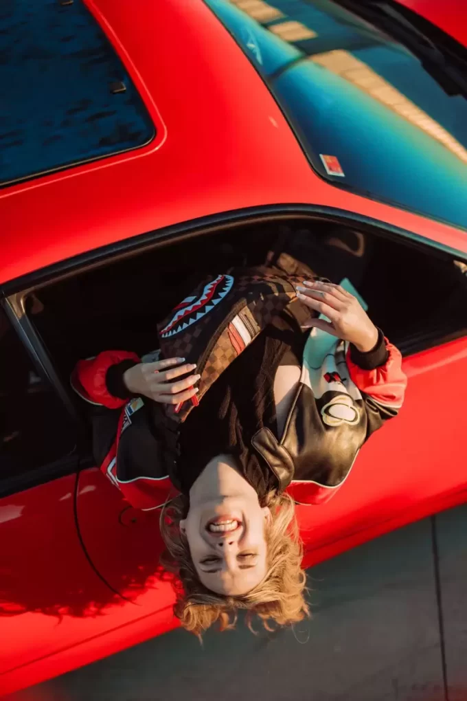 SHARKS IN PARIS GT SAVVY CROSSBODY SHARKS IN PARIS GT SAVVY CROSSBODY