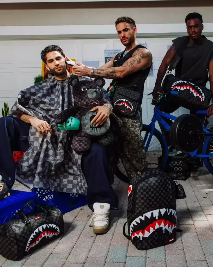 SHARKS IN PARIS THUNDERDRIP MINI DUFFLE