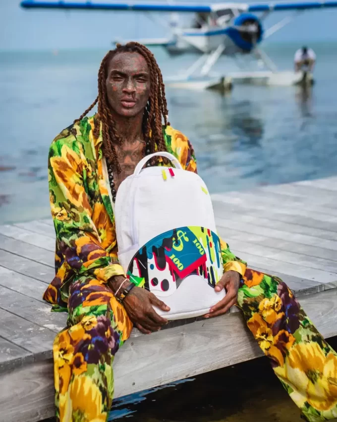 SHOW UP SHOW OUT BACKPACK (DLXV) SHOW UP SHOW OUT BACKPACK (DLXV)