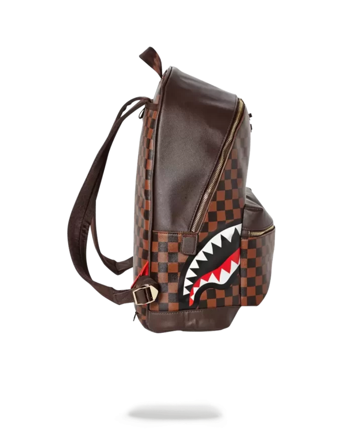 SIDE SHARKS IN PARIS