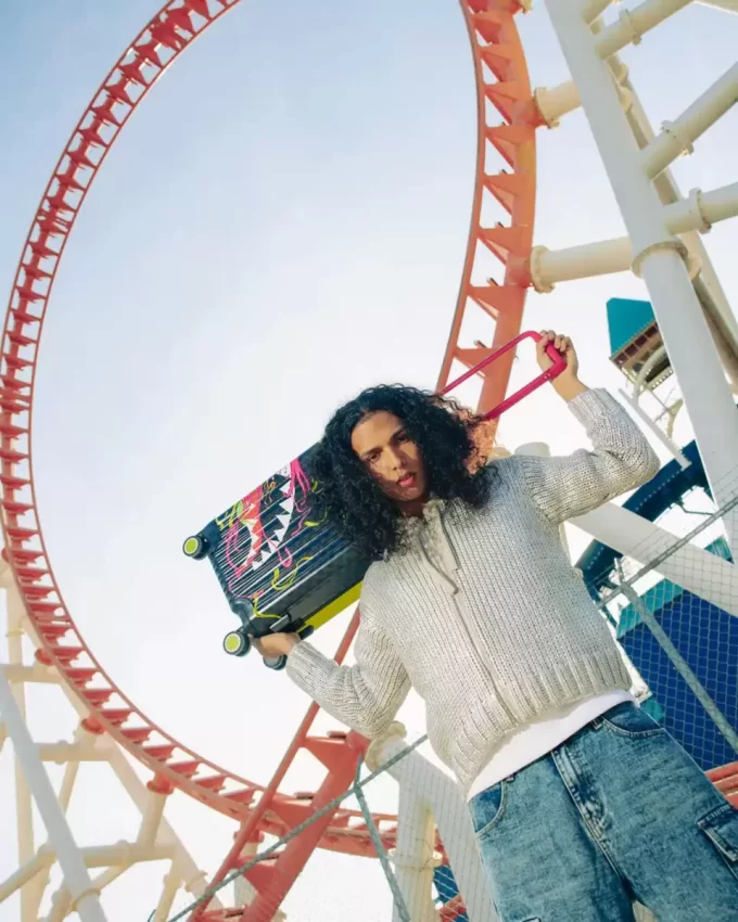 SLIME DIME SHARKNAUTICS HARDSHELL CARRY-ON LUGGAGE SLIME DIME SHARKNAUTICS HARDSHELL CARRY-ON LUGGAGE