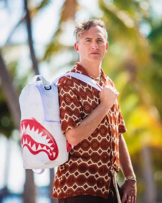 SNOW CAMO BACKPACK (DLXV) SNOW CAMO BACKPACK (DLXV)