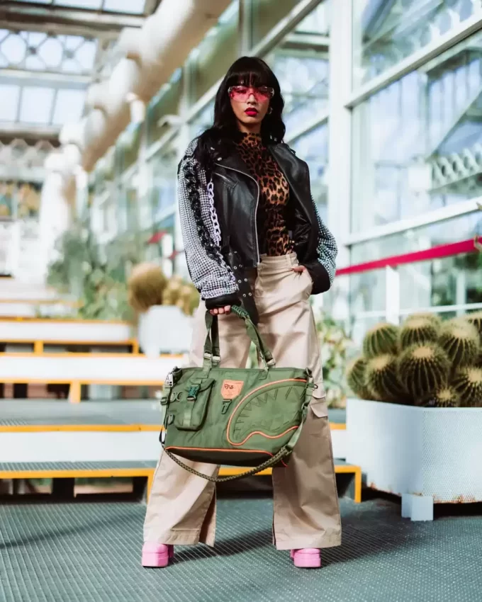 SPECIAL OPS SHARK SQUAD TOTE SPECIAL OPS SHARK SQUAD TOTE