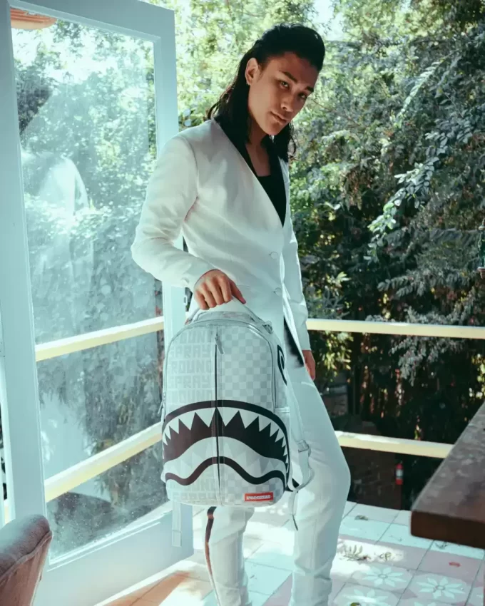 SPLIT THE CHECK (PEARL) BACKPACK (DLXV) SPLIT THE CHECK (PEARL) BACKPACK (DLXV)