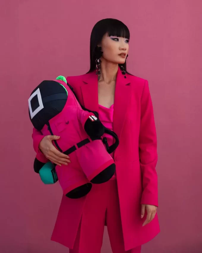 SQUID GAME COLLAB PINK SOLDIERS BEAR BACKPACK SQUID GAME COLLAB PINK SOLDIERS BEAR BACKPACK