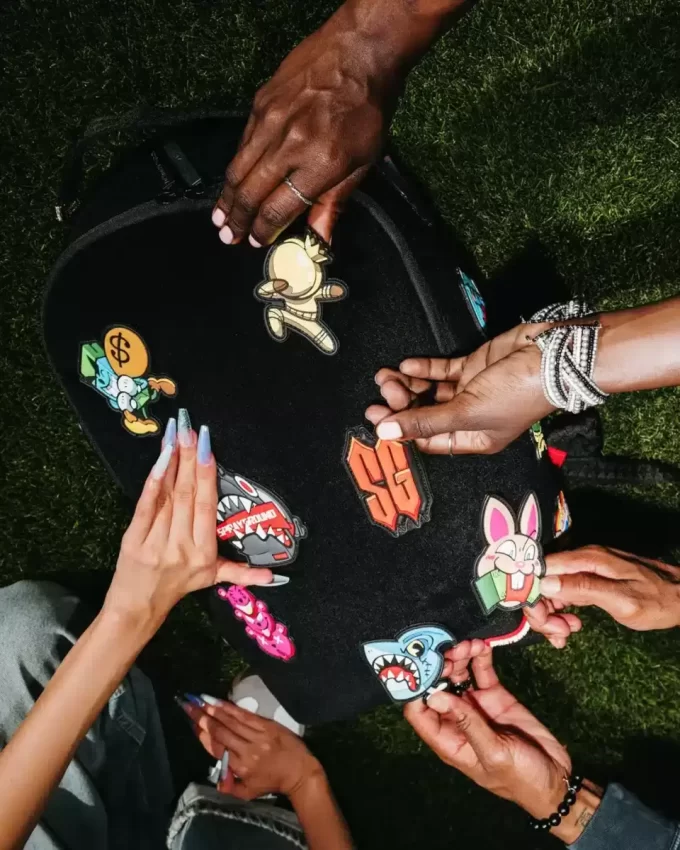 STUCK ON YA – VELCRO PATCH BACKPACK STUCK ON YA – VELCRO PATCH BACKPACK