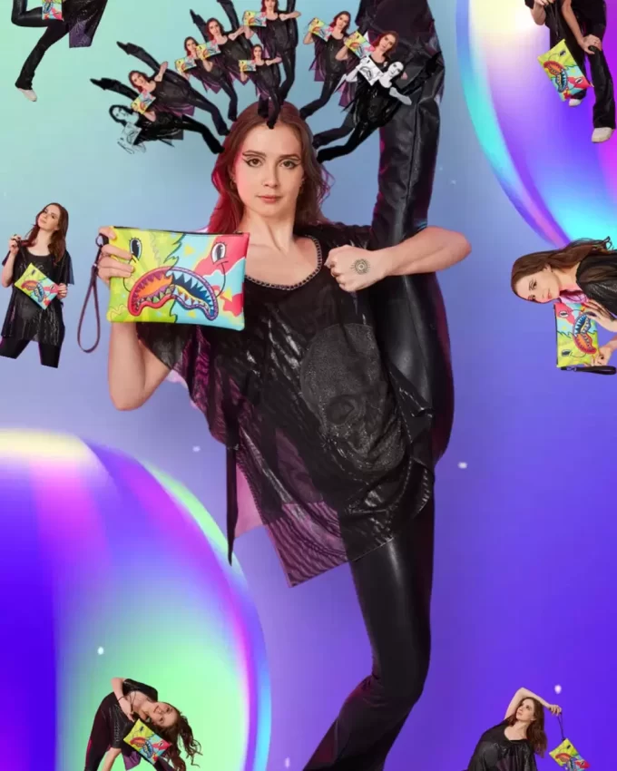 SUPER WEIRD CROSSOVER CLUTCH