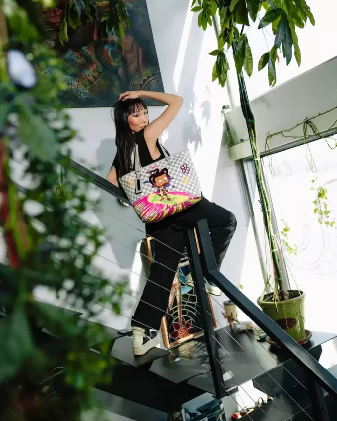 SUSIE ART STUDIO TOTE