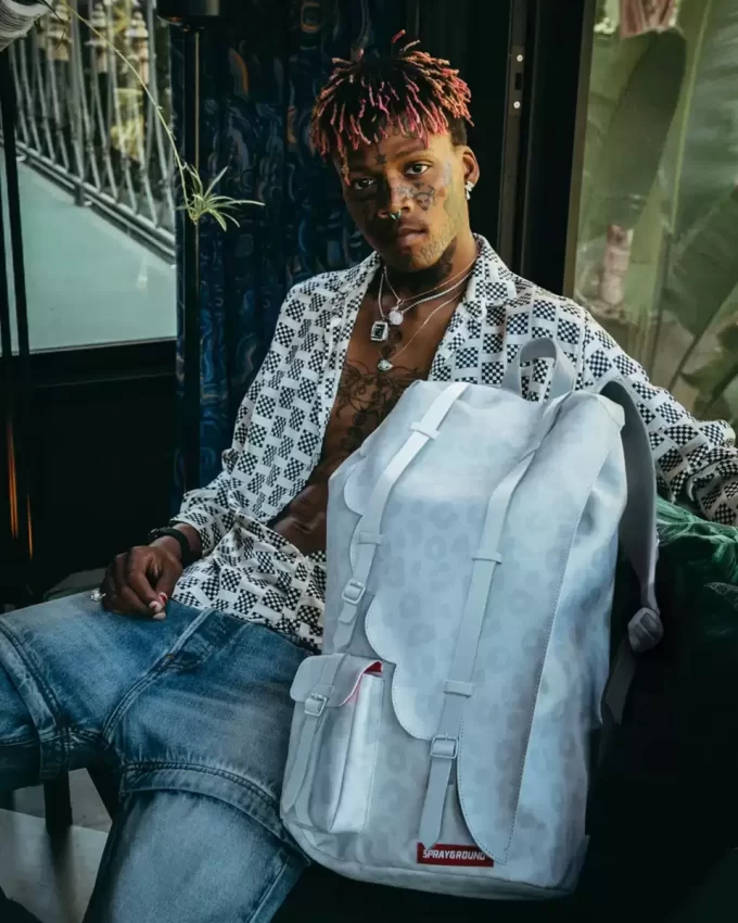 THE ANGEL SHARK HILLS WING BACKPACK THE ANGEL SHARK HILLS WING BACKPACK