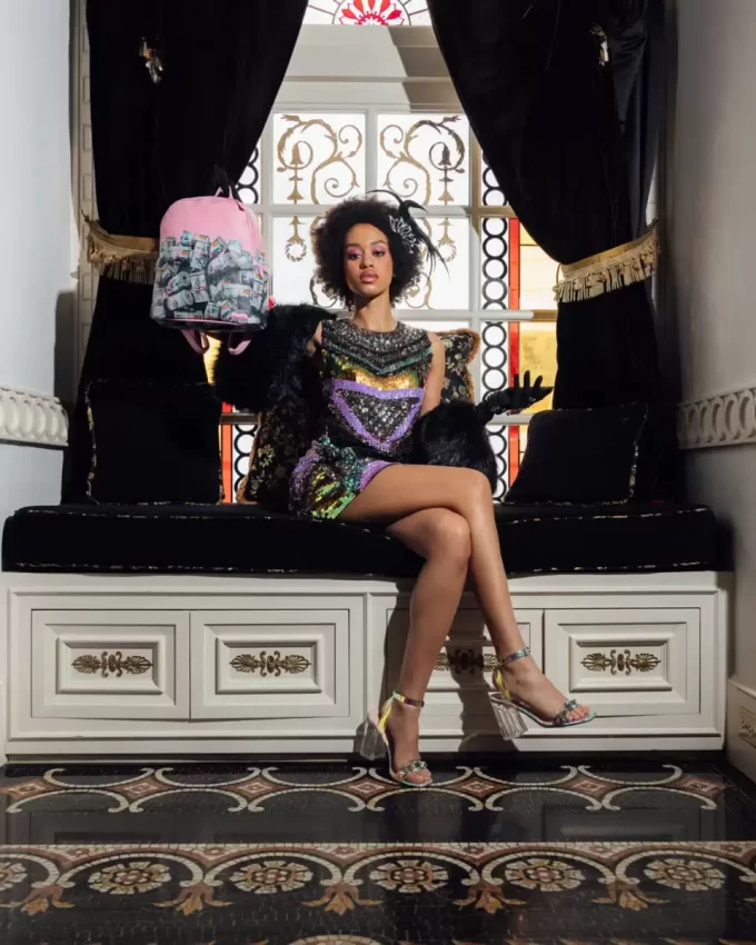 THE ENTREPRENEUR SAVAGE THE ENTREPRENEUR SAVAGE