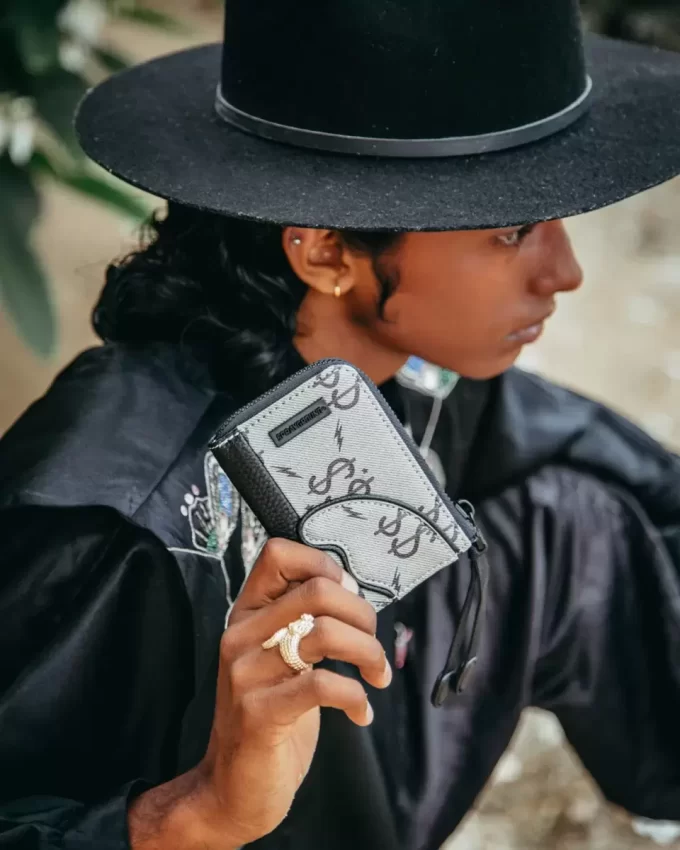 THE GETAWAY WALLET THE GETAWAY WALLET