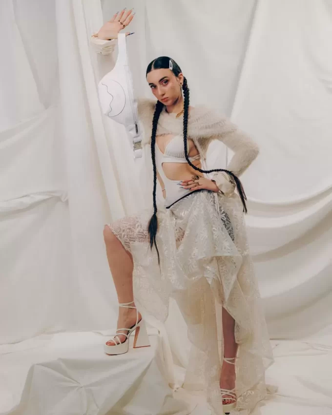 THE HEADQUARTERS – REFLECTION SAVVY CROSSBODY THE HEADQUARTERS – REFLECTION SAVVY CROSSBODY