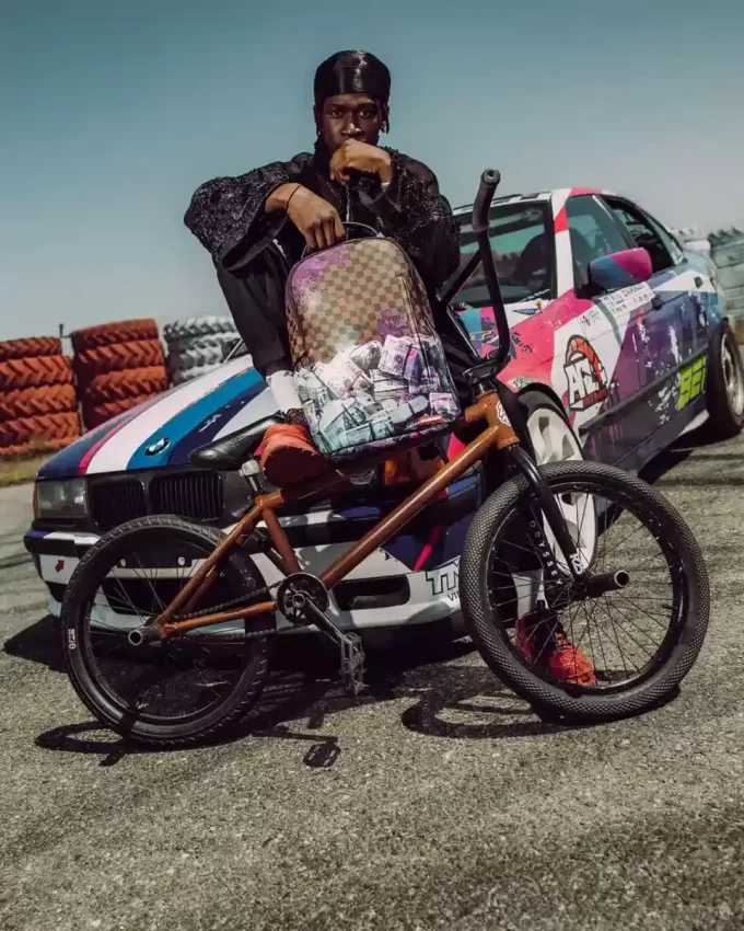 THE HEIST BACKPACK (DLXV) THE HEIST BACKPACK (DLXV)