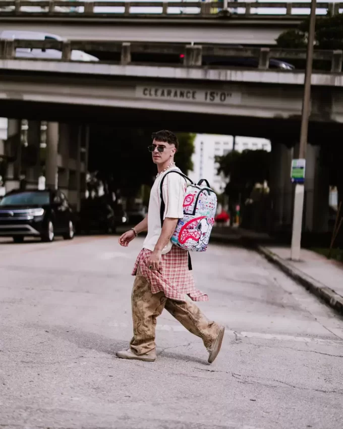 THE HIDEOUT BACKPACK THE HIDEOUT BACKPACK