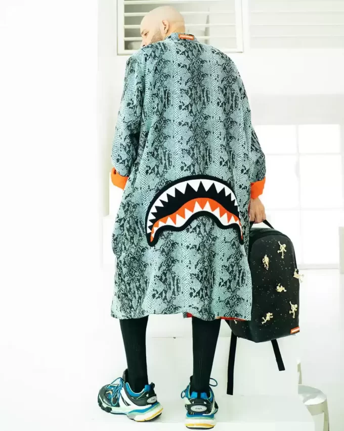 THE LOST IN SPACE BACKPACK (10 3D GOLD METAL ASTRONAUTS) THE LOST IN SPACE BACKPACK (10 3D GOLD METAL ASTRONAUTS)