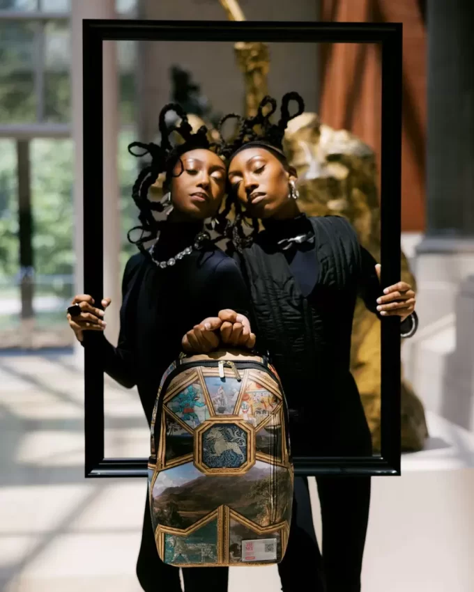 THE MET MASTERPIECES BACKPACK THE MET MASTERPIECES BACKPACK