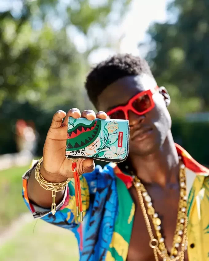 THE SANCTUARY WALLET THE SANCTUARY WALLET