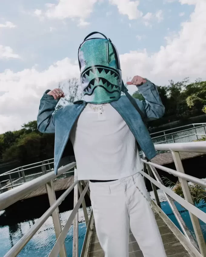 THE SLICKNESS BACKPACK THE SLICKNESS BACKPACK