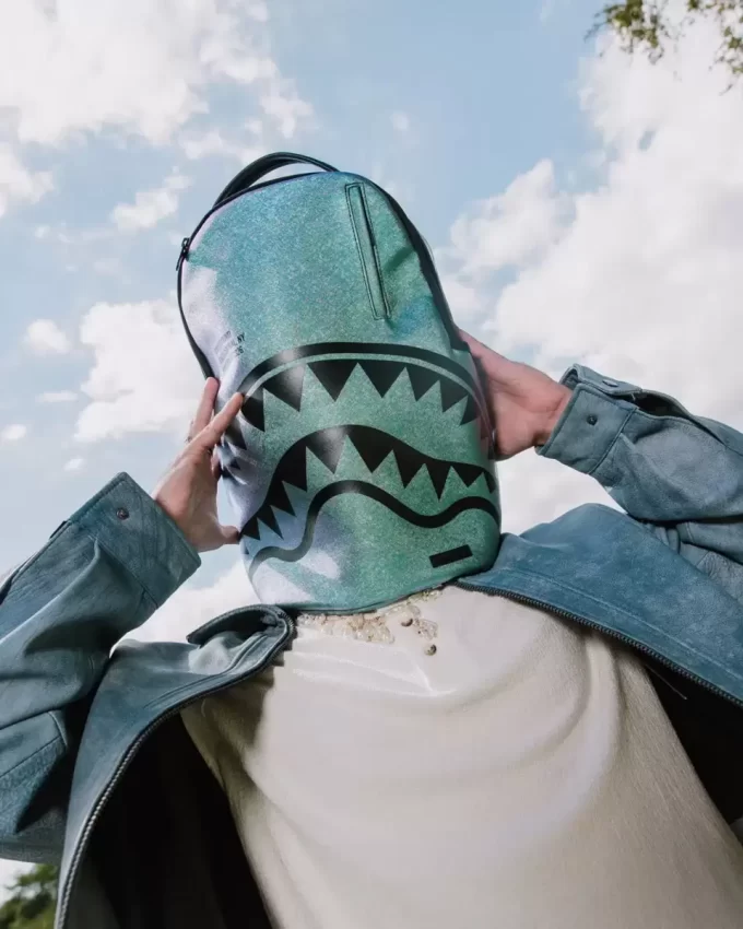 THE SLICKNESS BACKPACK THE SLICKNESS BACKPACK