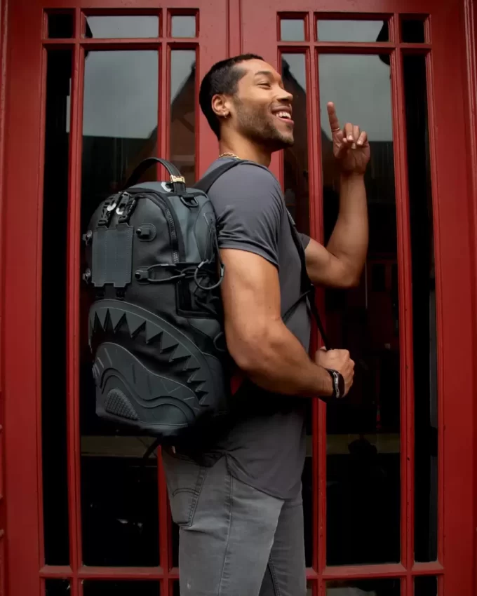 THE VAULT BACKPACK (DLXV) THE VAULT BACKPACK (DLXV)