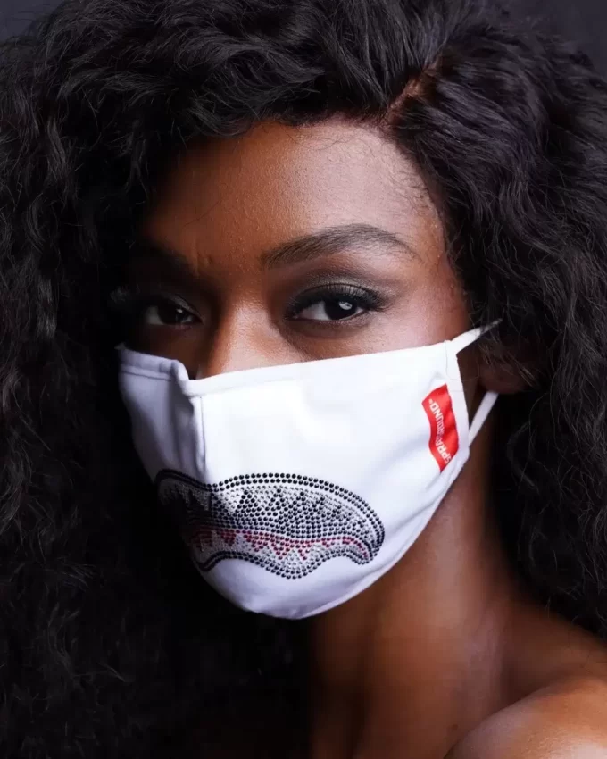 TRINITY DIAMOND SHARK (WHT) POLYESTER FACE MASK TRINITY DIAMOND SHARK (WHT) POLYESTER FACE MASK