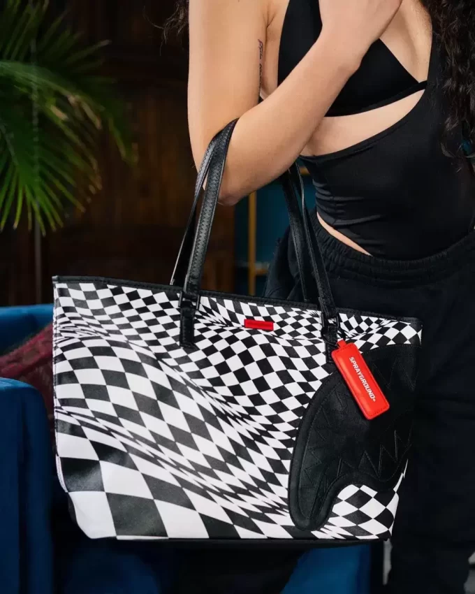 TRIPPY CHECK TOTE TRIPPY CHECK TOTE