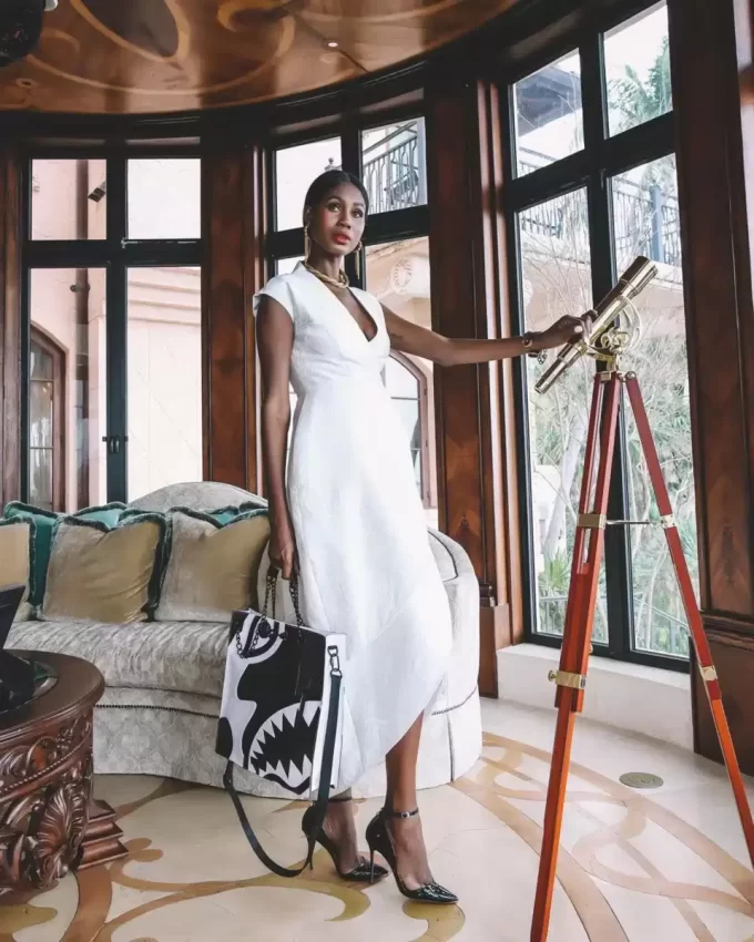 V.V.I.P. LOFT TOTE V.V.I.P. LOFT TOTE