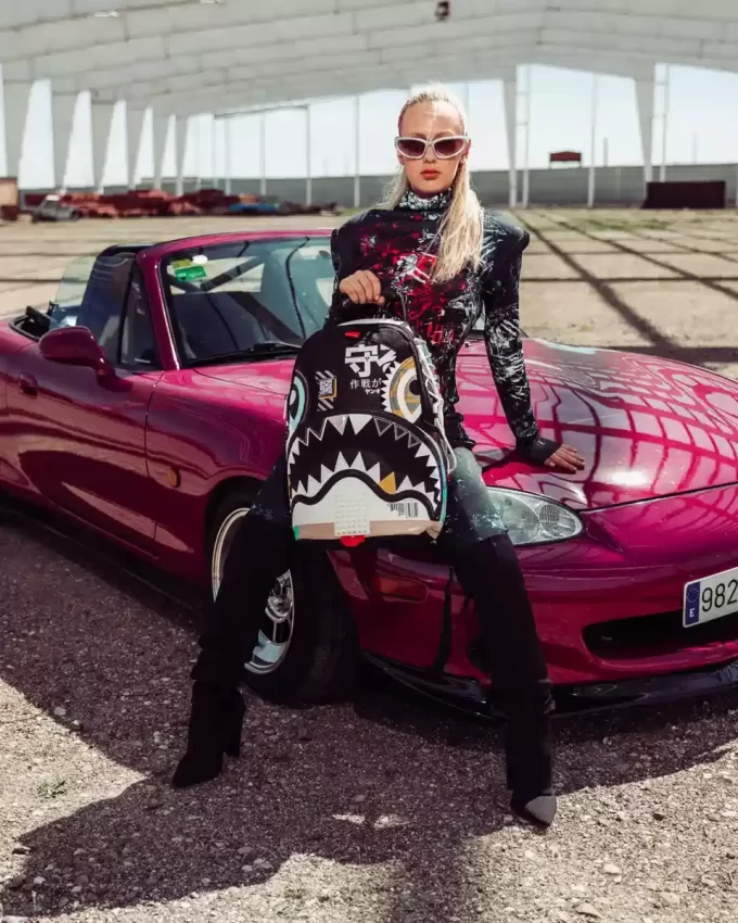 V2 ULTIMATE BACKPACK (DLXV) V2 ULTIMATE BACKPACK (DLXV)