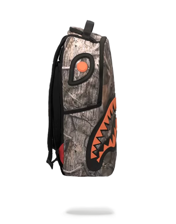 WILD LIFE HUNTER RUBBER SHARK BACKPACK WILD LIFE HUNTER RUBBER SHARK BACKPACK