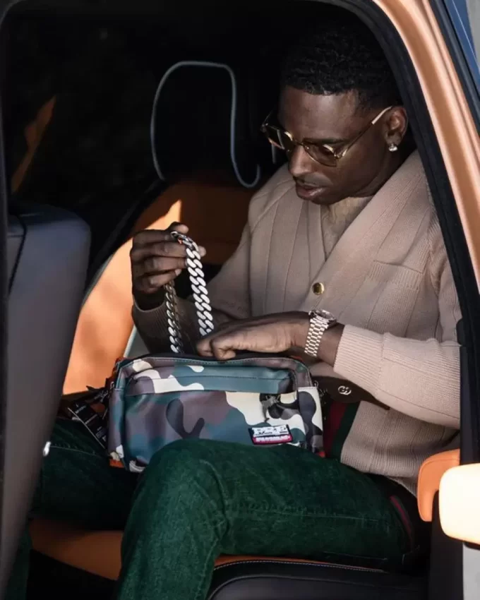 YOUNG DOLPH CROSSBODY YOUNG DOLPH CROSSBODY